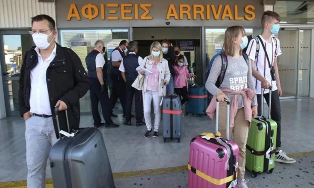 Ελεύθερα ταξίδια για τους Ολλανδούς τουρίστες στην Ελλάδα από Κυριακή